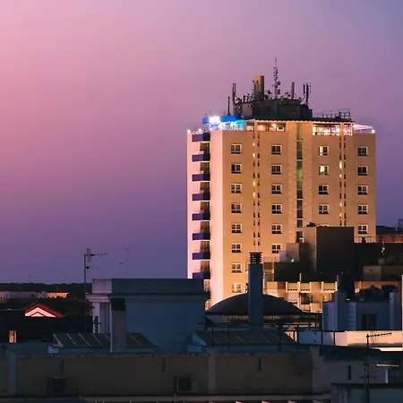 Guadalquivir Hotel 4*