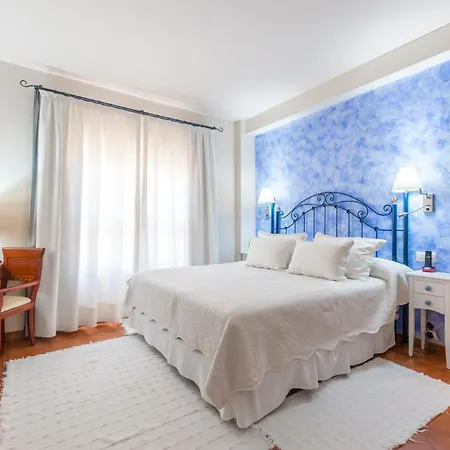 Hotel Guadalquivir 4*