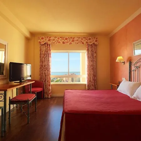 Hotel Guadalquivir 4*